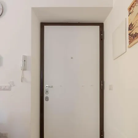 Domus Eroi Rome